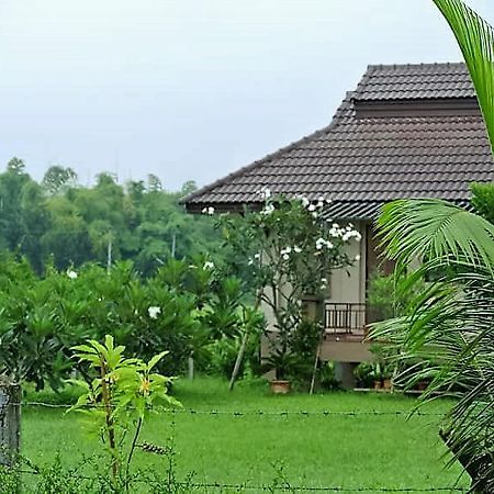 Jamjuree Garden Bed and Breakfast Ban Thung Ma Nieo Buitenkant foto