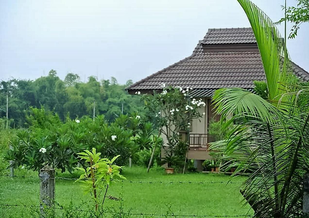 Jamjuree Garden Bed and Breakfast Ban Thung Ma Nieo Buitenkant foto